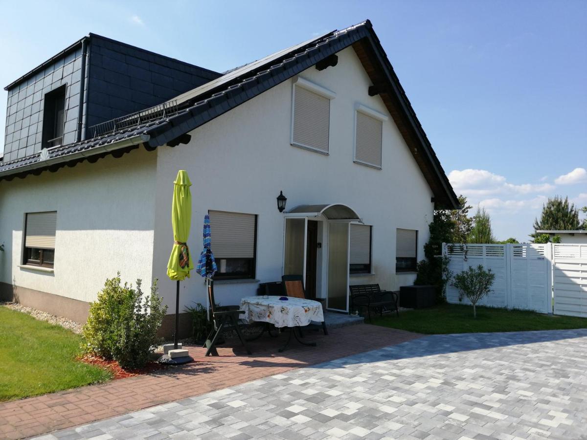 Apartamento Ruhe Und Bequemlichkeit Frauendorf  Exterior foto